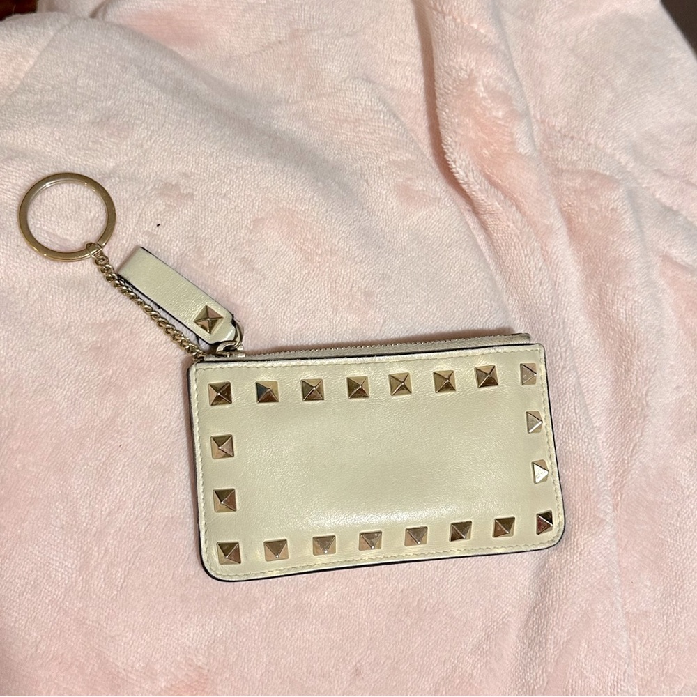 Valentino Garavani Keychain Credit Card Holder Beige Cream Enamel White